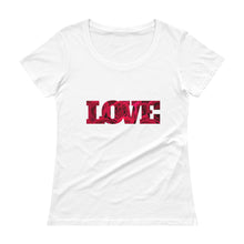 Love with Roses Ladies' Scoopneck T-Shirt
